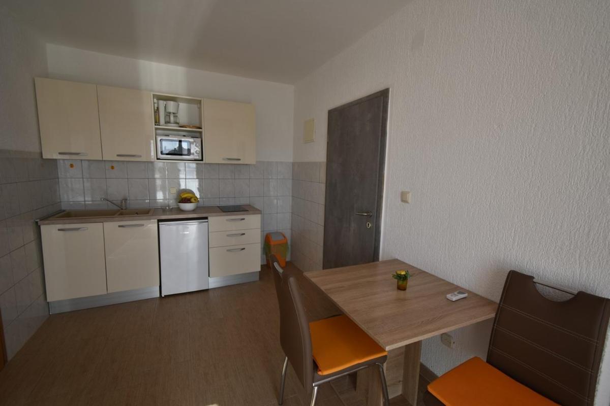 Denjak Apartments Kornić Dış mekan fotoğraf