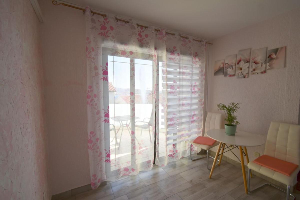 Denjak Apartments Kornić Dış mekan fotoğraf