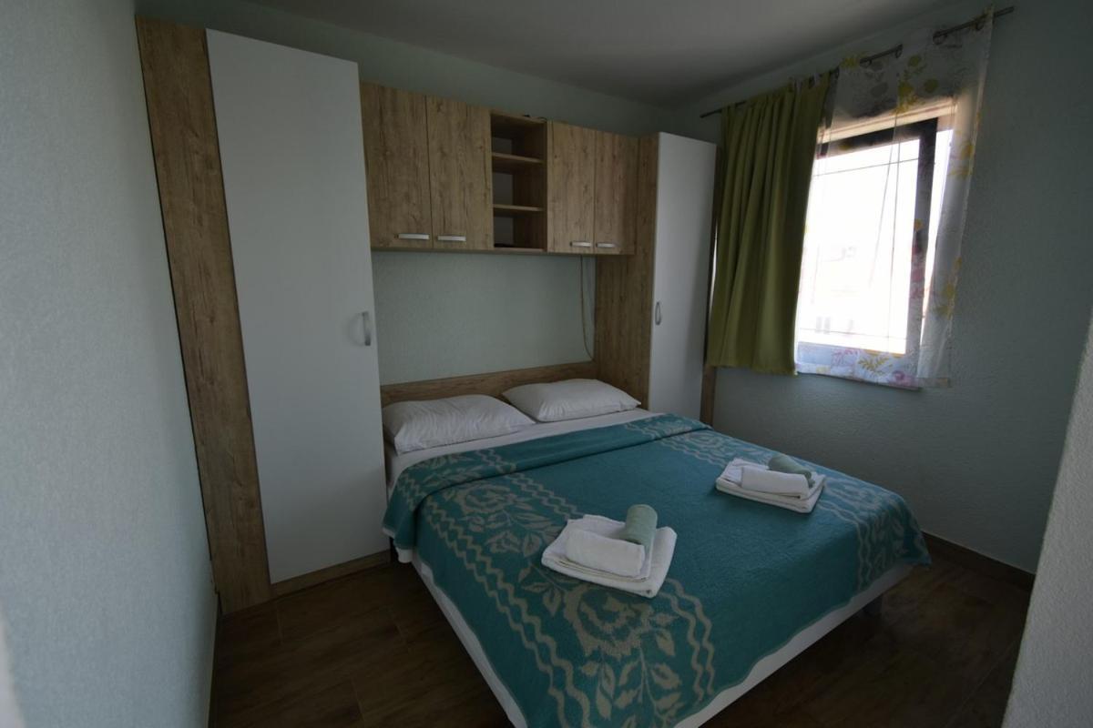 Denjak Apartments Kornić Dış mekan fotoğraf