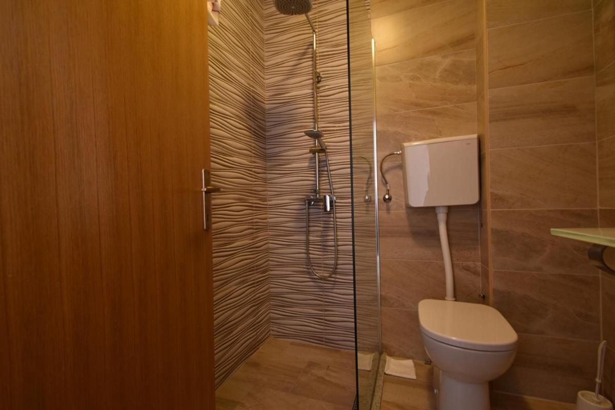 Denjak Apartments Kornić Dış mekan fotoğraf