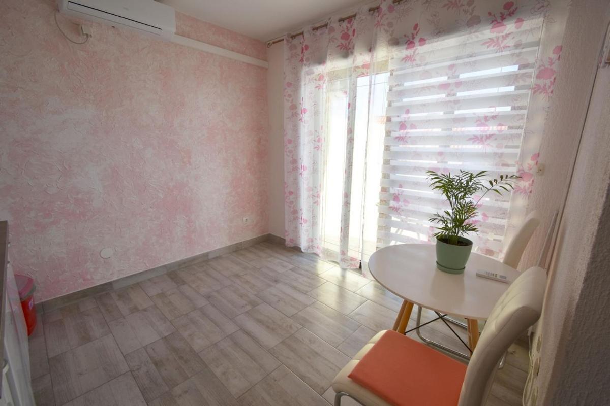Denjak Apartments Kornić Dış mekan fotoğraf