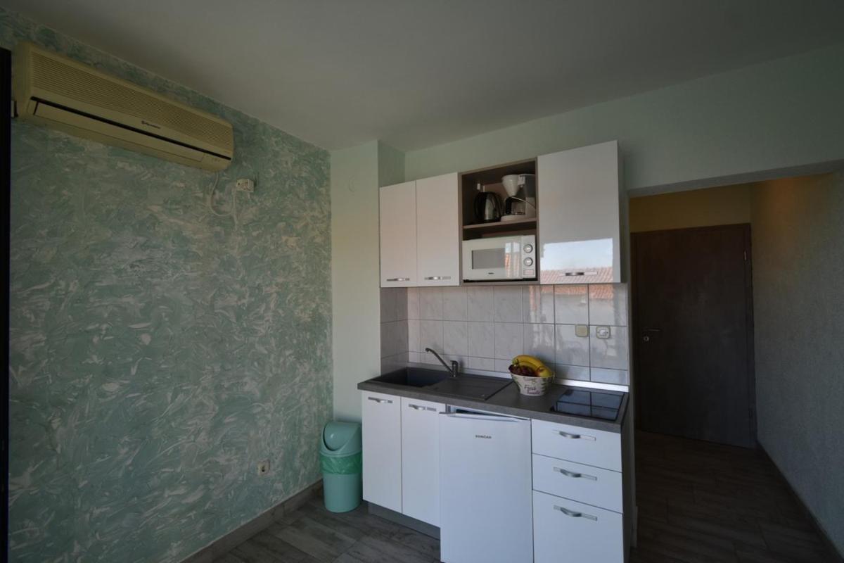 Denjak Apartments Kornić Dış mekan fotoğraf